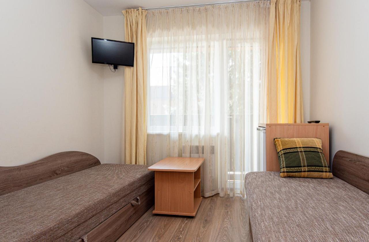 Palanga 777 Hotel ภายนอก รูปภาพ